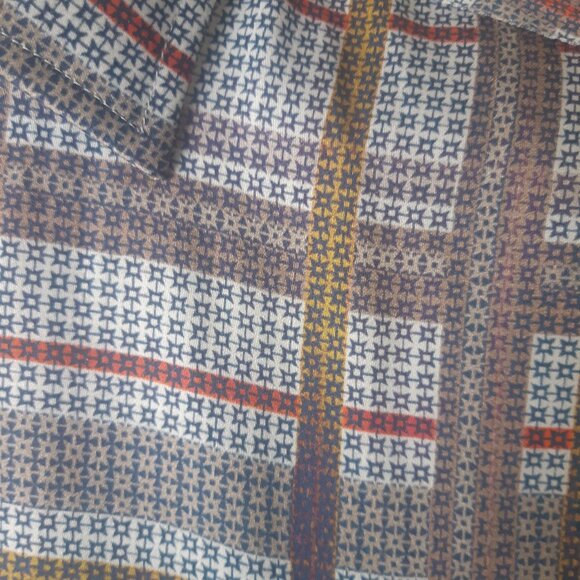 ETRO 39 SZ M Lightweight Cotton Men's Button Up Shirt, Red, Gold, Tan & Navy - Picture 5 of 15